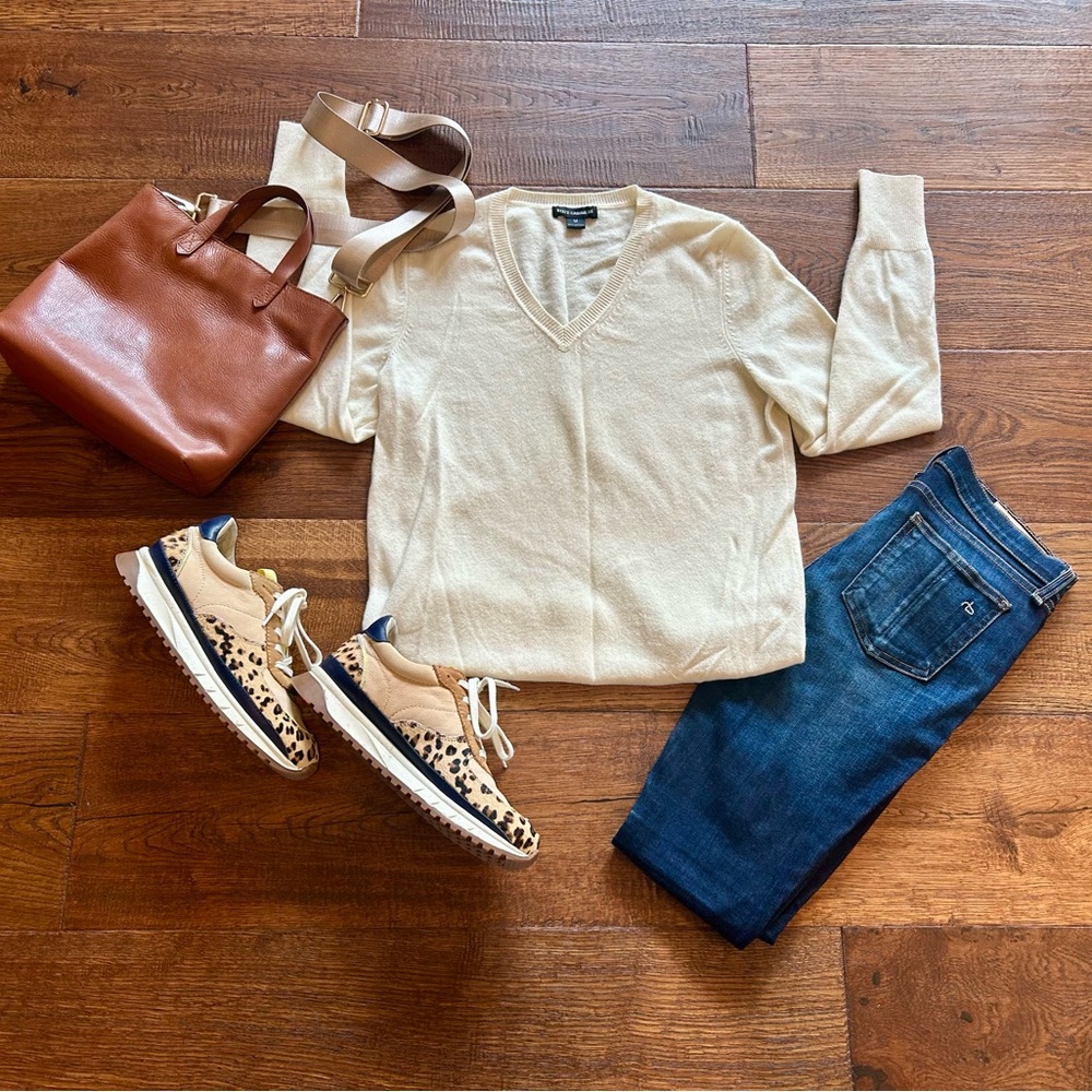 Classic Cream Cashmere V-Neck Sweater